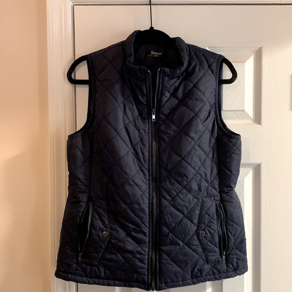Female winter Vest Navy Blue. Zip up